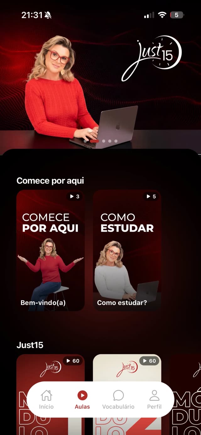Tela de aulas do Just15 com a professora Giselle e os cursos Comece por aqui e módulos